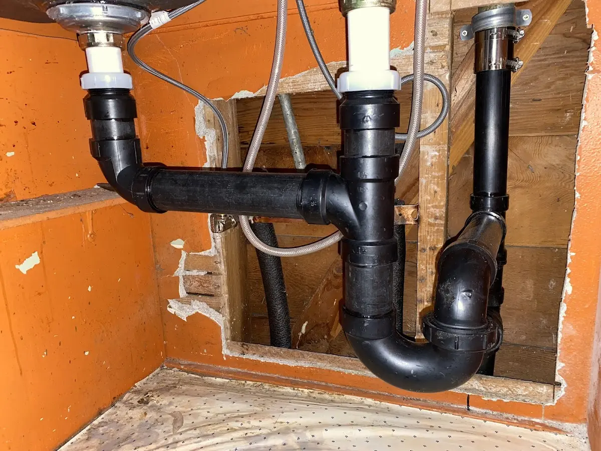 Professional Pipe Bursting equipment and tools on the job in Farmington